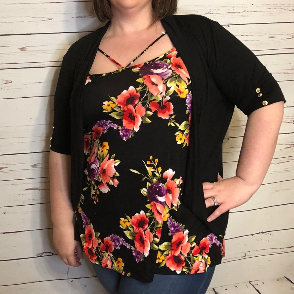 Floral Print Tunic Top - Picture 2 of 3